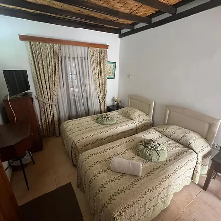 Nostalgia Boutique * Girne